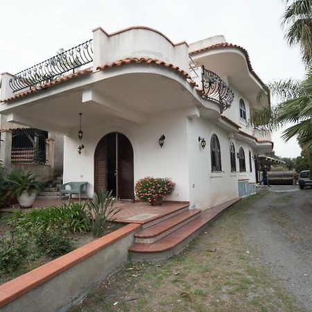 فندق SantʼAlessio Siculoفي  Casa Salice المظهر الخارجي الصورة